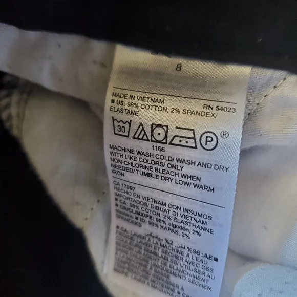 Every Day Short, size 8 (bundle of 4) - Picture 6 of 9